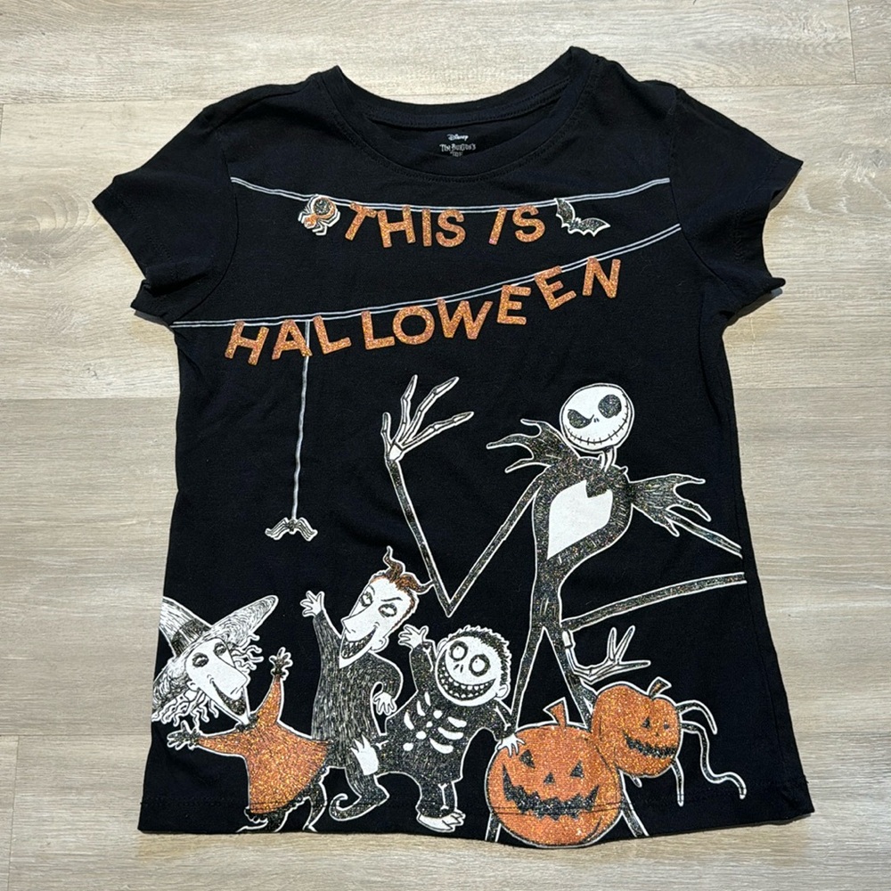 Disney- “This is Halloween” Nightmare Before Christmas T-Shirt, Girls size 6/6X